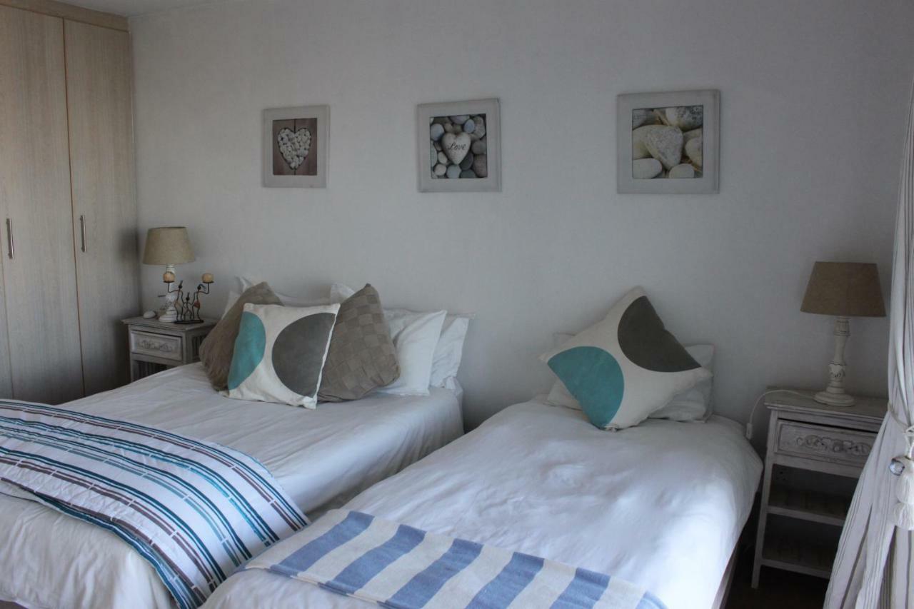 Oyster Bay Beach House Buitenkant foto